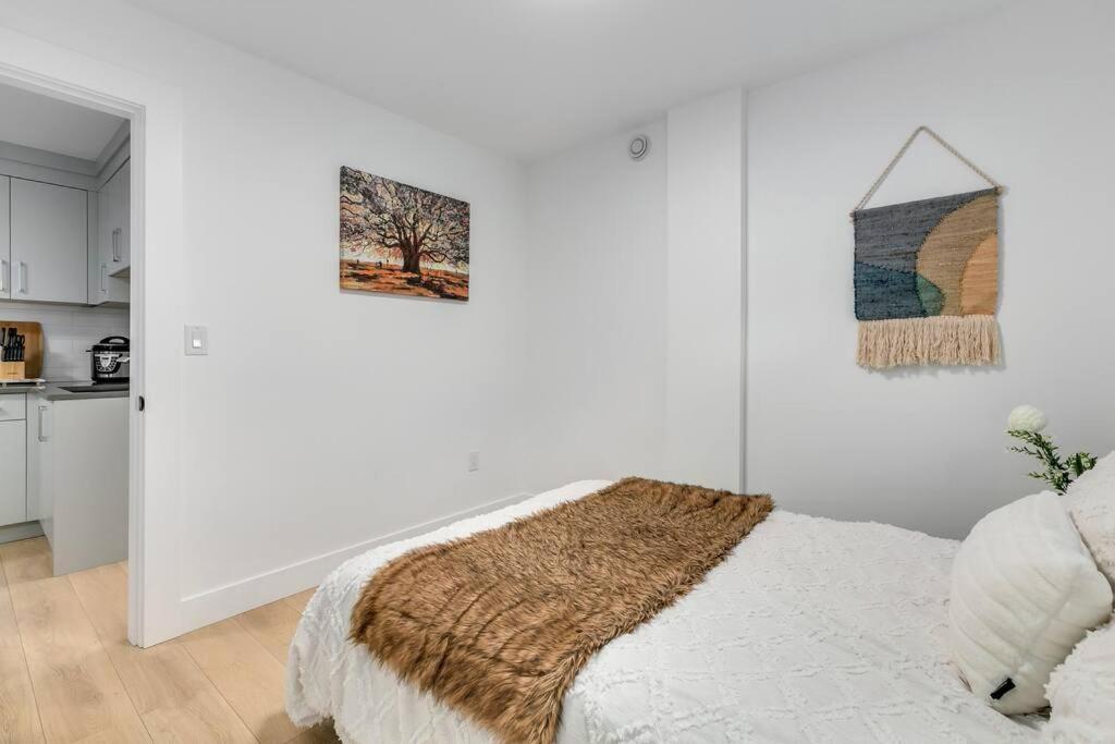 Guest Suite In South Surrey Exteriör bild