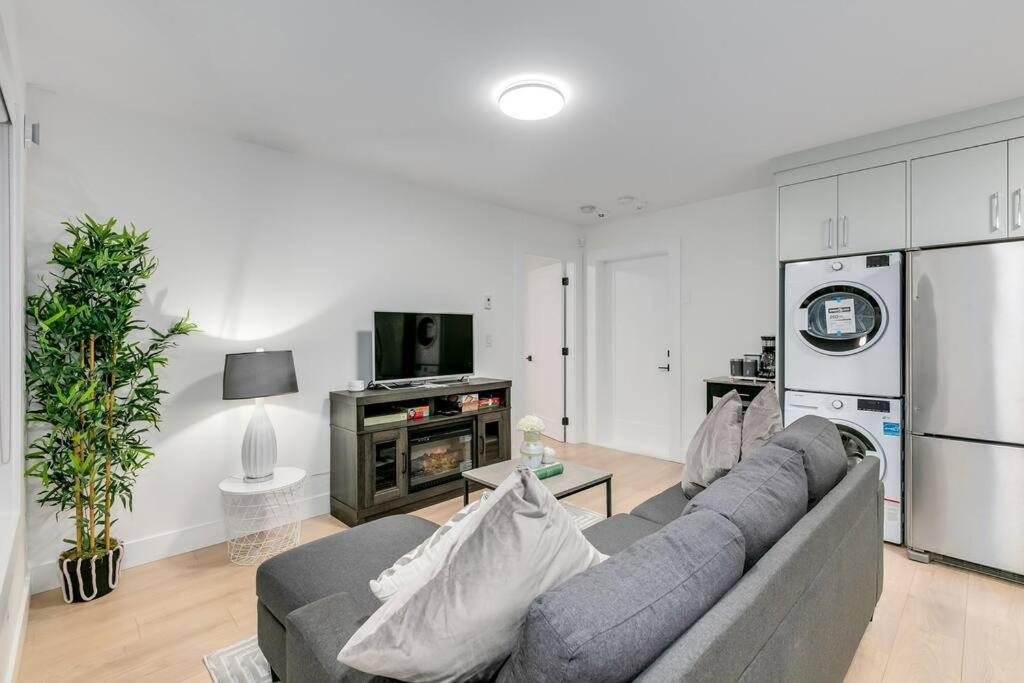 Guest Suite In South Surrey Exteriör bild